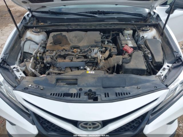 2018 TOYOTA CAMRY 4T1B61HK2JU071113 Photo 9