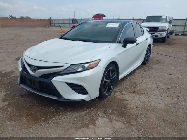 2018 TOYOTA CAMRY 4T1B61HK2JU071113 Photo 1