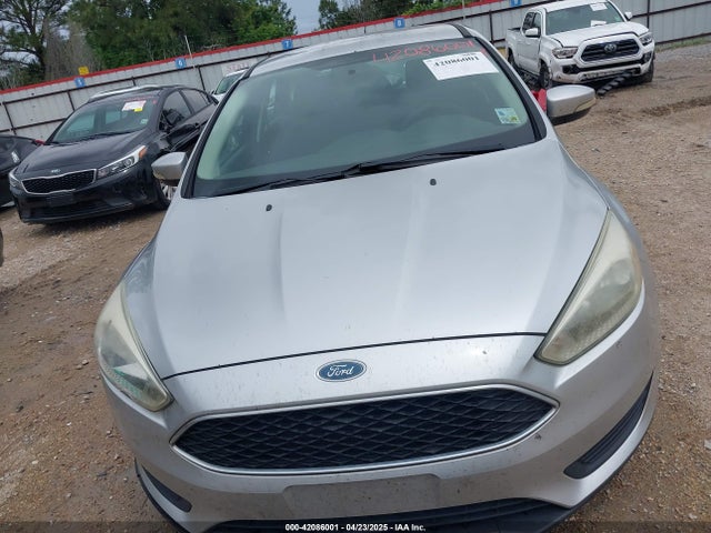 1FADP3K20HL247029 Ford FOCUS SE