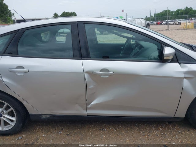 1FADP3K20HL247029 Ford FOCUS SE