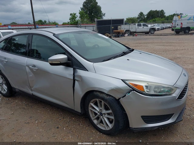 1FADP3K20HL247029 Ford FOCUS SE