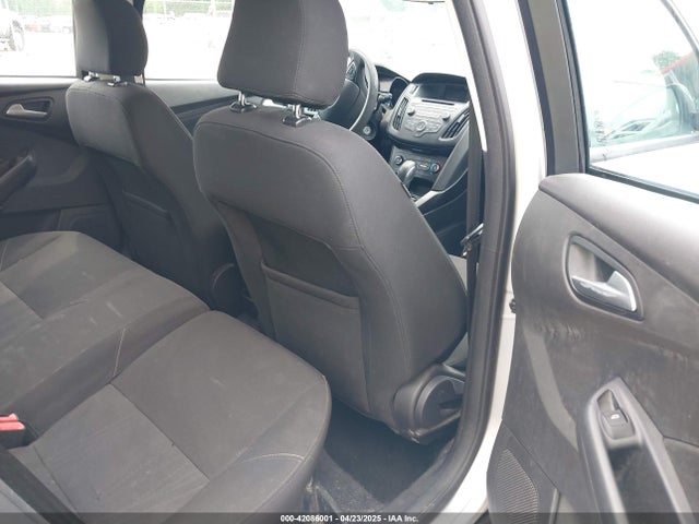 1FADP3K20HL247029 Ford FOCUS SE