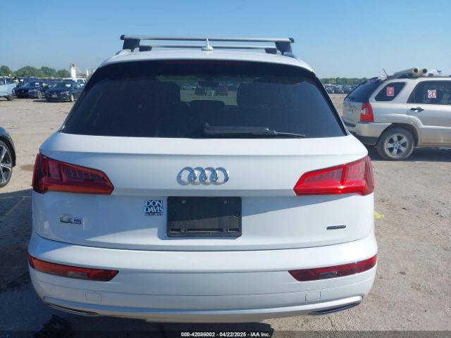 WA1ANAFY2K2044754 Audi Q5 45 Premium