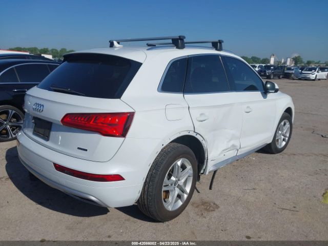 WA1ANAFY2K2044754 Audi Q5 45 Premium
