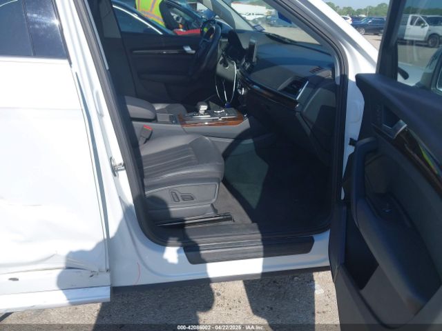 WA1ANAFY2K2044754 Audi Q5 45 Premium