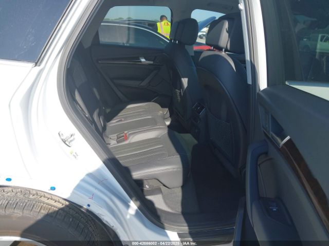 WA1ANAFY2K2044754 Audi Q5 45 Premium