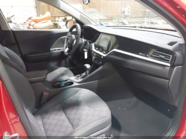 KNDCB3LC5N5540355 KIA NIRO LX