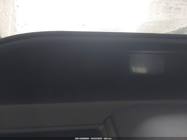JTDKDTB31J1608112 Toyota PRIUS C
