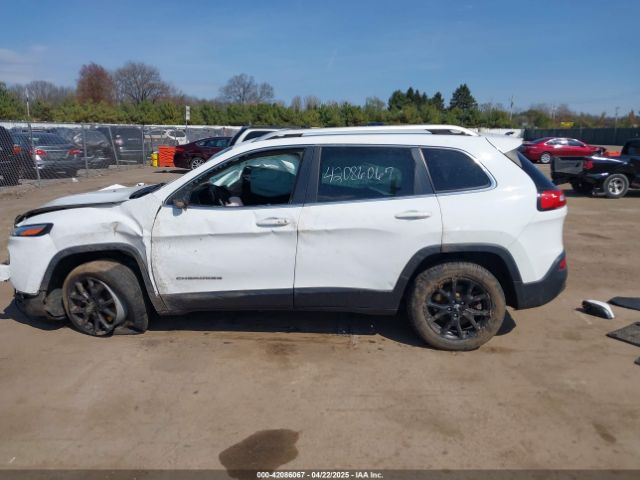 1C4PJMCB8FW603123 Jeep Cherokee North