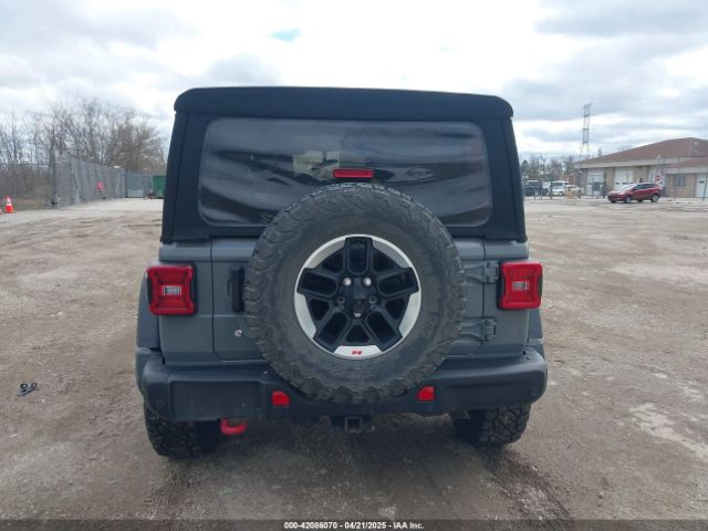 1C4HJXFG0JW205037 Jeep Wrangler Unlimited Rubicon 4x4