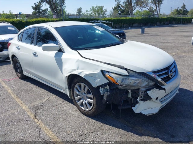 Nissan Altima 2.5 S 2018 1N4AL3AP2JC260799 Image 1