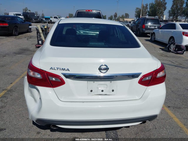 Nissan Altima 2.5 S 2018 1N4AL3AP2JC260799 Image 16
