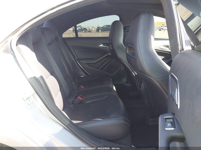 Mercedes-Benz m270 2018 WDDSJ4EB8JN507858 Image 8