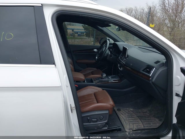 2018 AUDI Q5 WA1BNAFY1J2236931 Photo 4