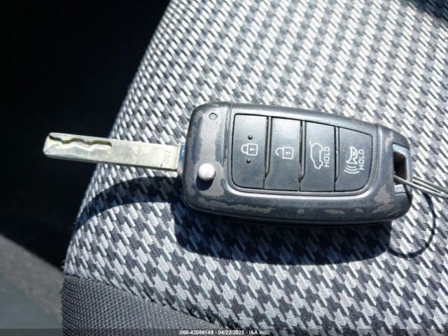KM8K1CAA8KU355021 Hyundai Kona Se