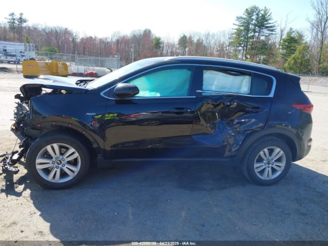 KNDPMCAC4H7043644 KIA Sportage Lx