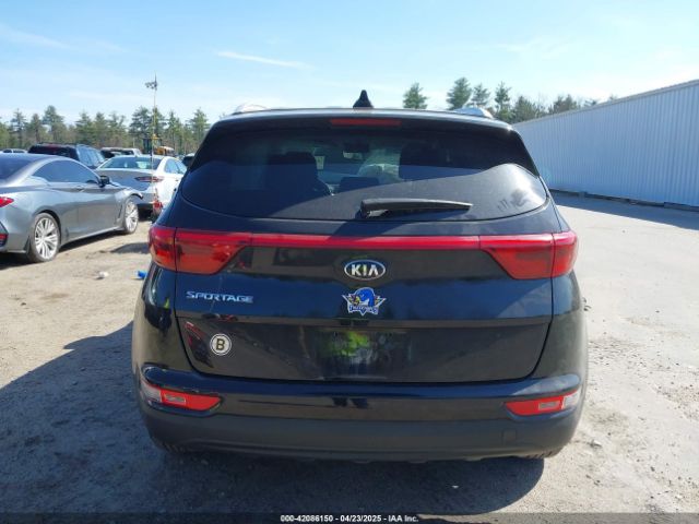 KNDPMCAC4H7043644 KIA Sportage Lx