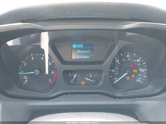 1FTYE1YM1FKA21664 Ford Transit-150