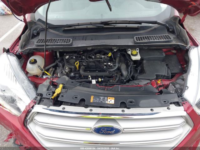 1FMCU0HD3KUB27017 Ford ESCAPE SEL