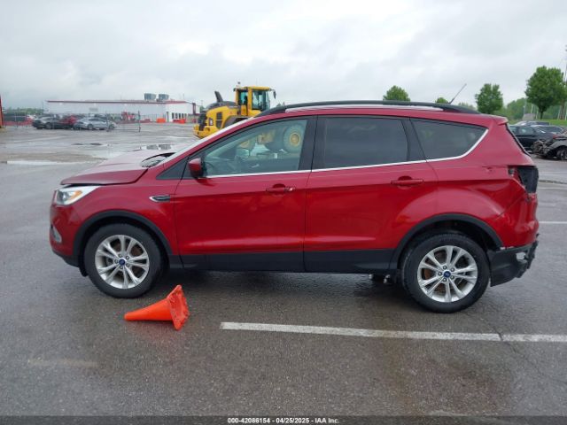 1FMCU0HD3KUB27017 Ford ESCAPE SEL