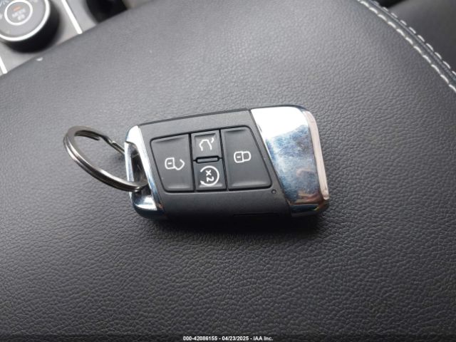 2021 VOLKSWAGEN ATLAS 1V2KR2CA9MC607239 Photo 10