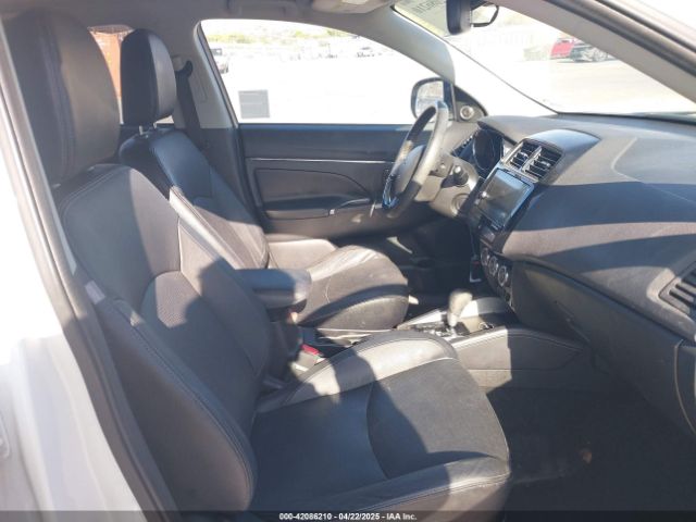 JA4AR4AW3JZ031979 Mitsubishi Outlander Sport 2.4 Sel