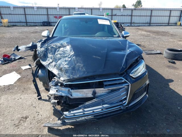 WAUC4CF55JA009825 Audi S5 3.0t Premium Plus