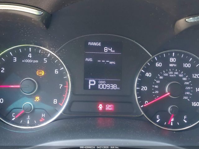 KNAFK5A81G5573215 KIA FORTE LX