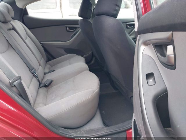 5NPDH4AE9EH482327 Hyundai ELANTRA SE