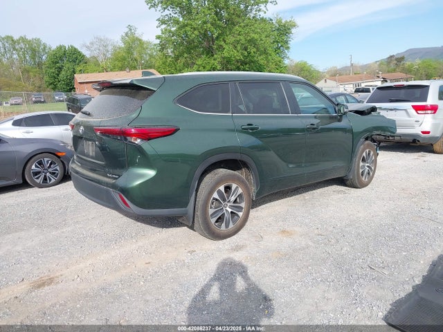 5TDKDRBHXPS515888 Toyota Highlander Xle