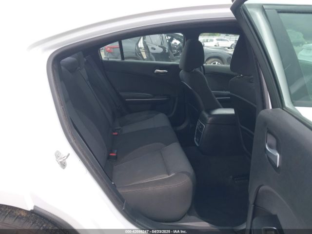 2C3CDXBG2FH747922 Dodge Charger Se