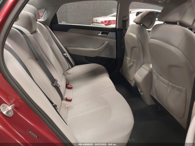 5NPE24AF3GH327158 Hyundai SONATA SE
