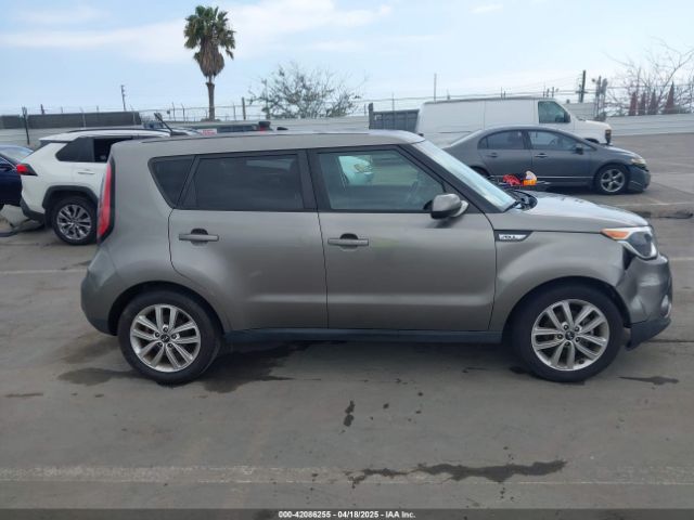 KNDJP3A5XJ7579843 KIA SOUL +
