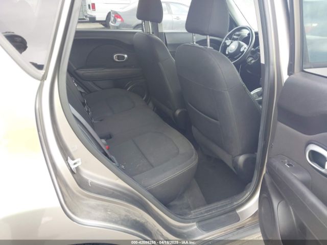 KNDJP3A5XJ7579843 KIA SOUL +