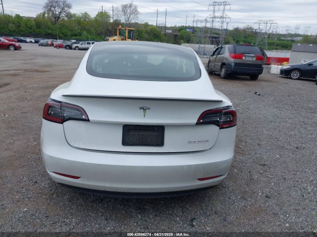 5YJ3E1EC0NF263945 Tesla Model 3 Performance Dual Motor All-wheel Drive