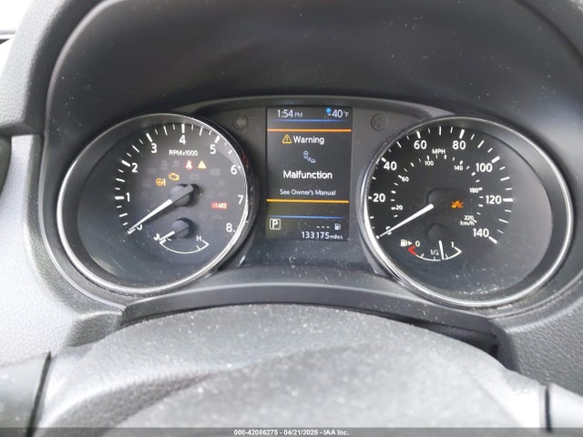 KNMAT2MV5JP593778 Nissan ROGUE SV
