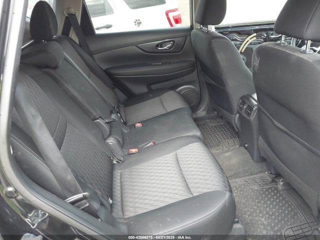 KNMAT2MV5JP593778 Nissan ROGUE SV