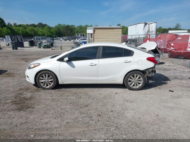 KNAFX4A65G5583272 KIA FORTE LX
