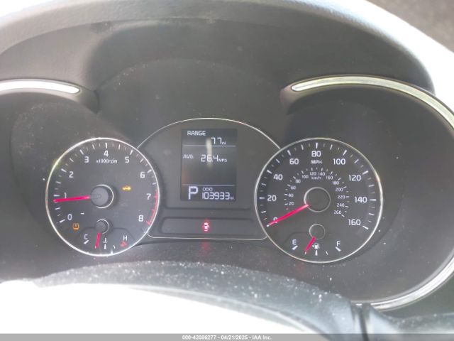 KNAFX4A65G5583272 KIA FORTE LX