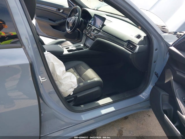 1HGCV2F38NA004330 Honda Accord Sport 2.0t