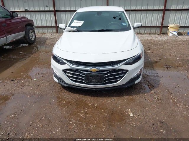 1G1ZC5ST9NF151385 Chevrolet Malibu Fwd 1fl