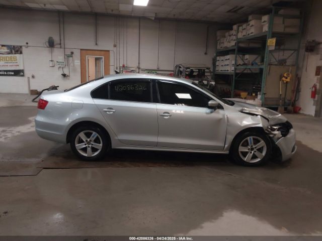 3VW3L7AJ6EM379401 Volkswagen Jetta 2.0l Tdi