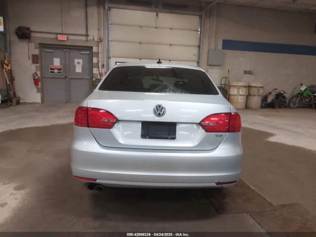 3VW3L7AJ6EM379401 Volkswagen Jetta 2.0l Tdi