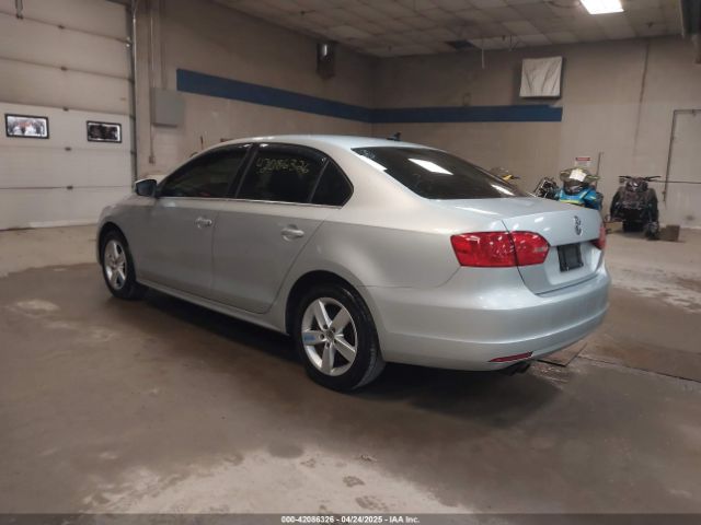3VW3L7AJ6EM379401 Volkswagen Jetta 2.0l Tdi