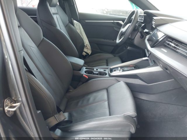 WAUJ3DGY8RA067514 Audi S3 Prestige Tfsi Quattro S Tronic