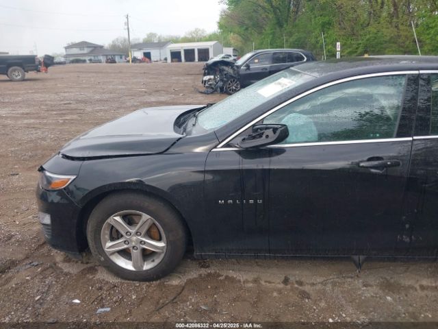 1G1ZB5ST3NF189665 Chevrolet Malibu Fwd Ls