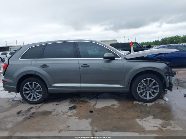 WA1LAAF77HD056813 Audi Q7 3.0t Premium