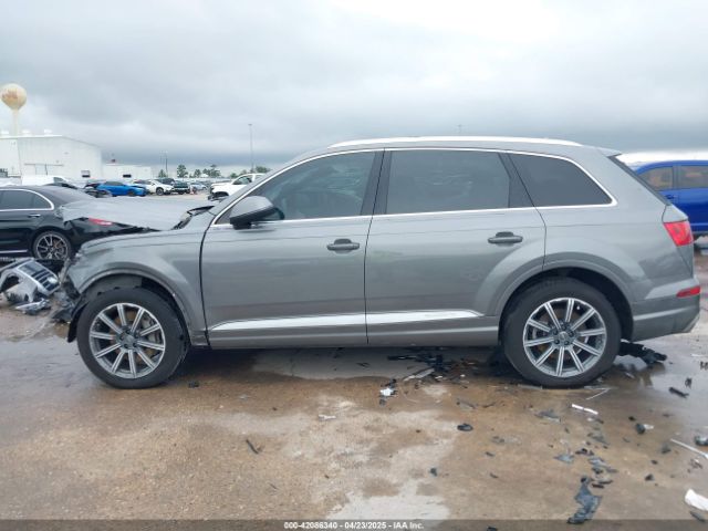 WA1LAAF77HD056813 Audi Q7 3.0t Premium