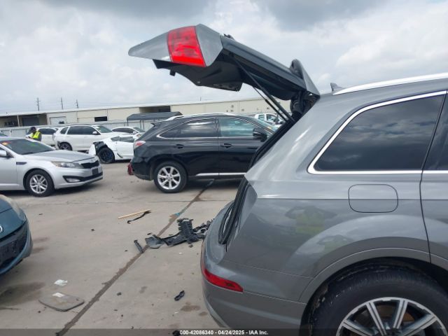 WA1LAAF77HD056813 Audi Q7 3.0t Premium