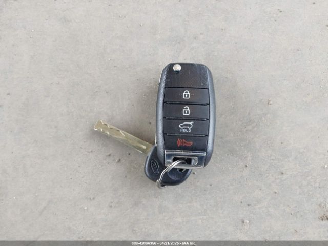 KNDPM3AC7J7463078 KIA Sportage Lx